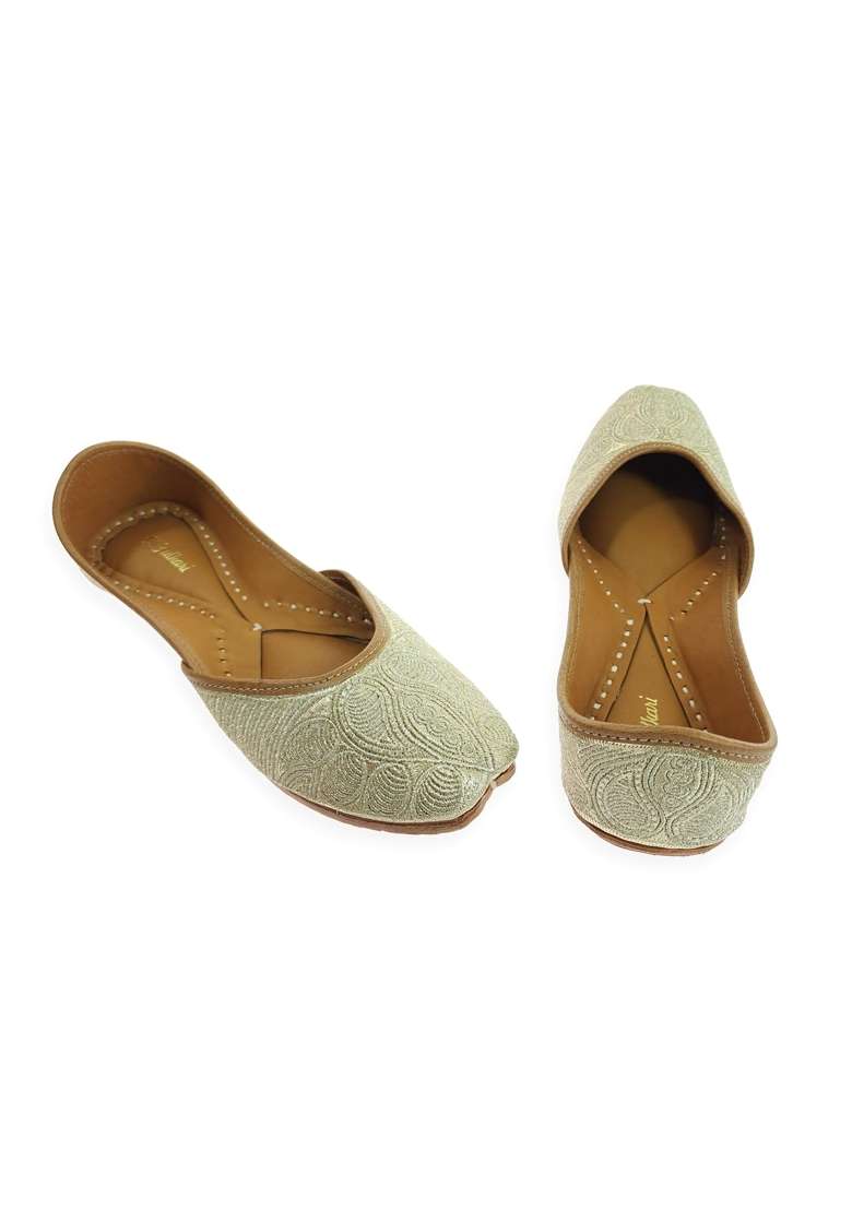 Fulkari Women Carry Gold Genuine Soft Leather Embroidered Jutis - Indya