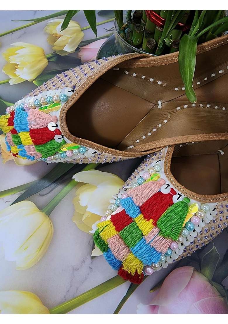 Fulkari Women Forsythia Multicolor Genuine Soft Leather Embroidered Jutis - Indya