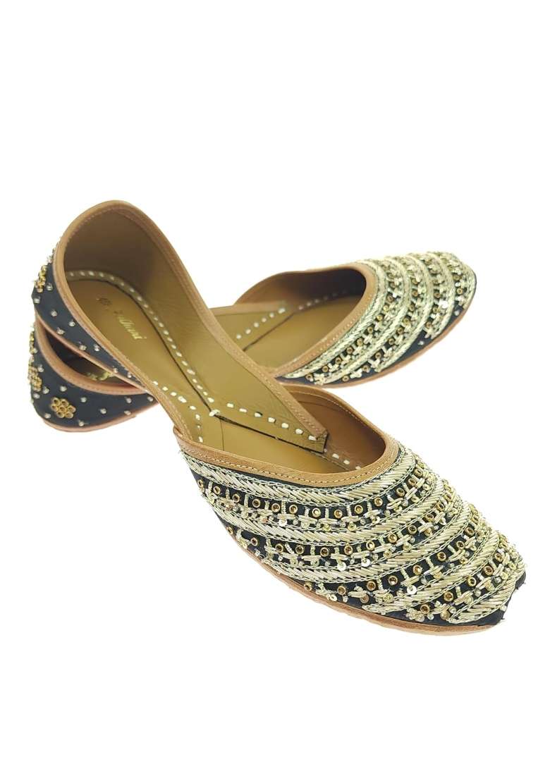 Fulkari Women Black Dawka Gold Genuine Soft Leather Embroidered Jutis - Indya