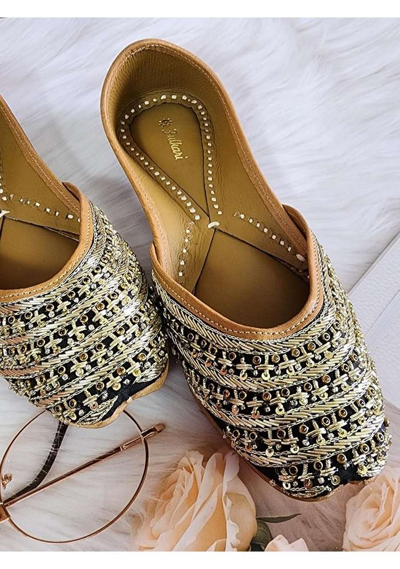 Fulkari Women Black Dawka Gold Genuine Soft Leather Embroidered Jutis - Indya