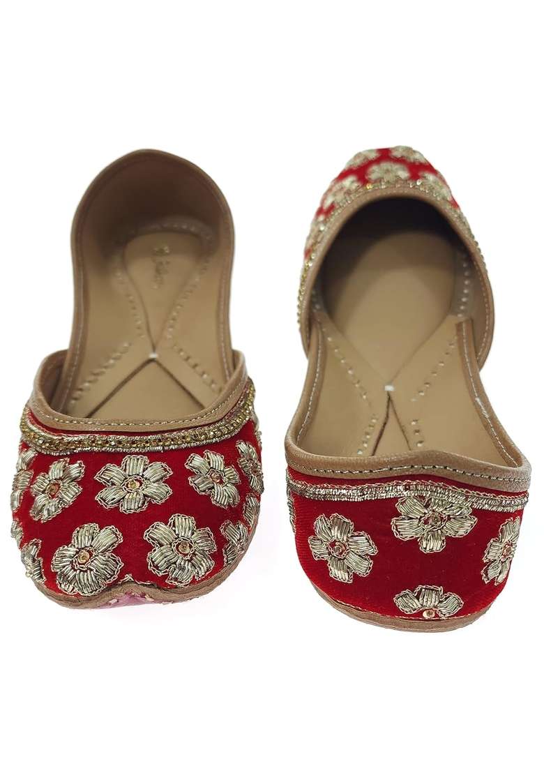 Fulkari Womens Snowflake Welvet Genuine Soft Leather Embroidered Jutis - Indya