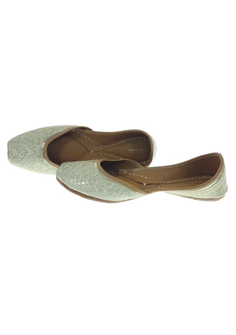 Fulkari Women Weigela Gold Genuine Soft Leather Embroidered Jutis - Indya
