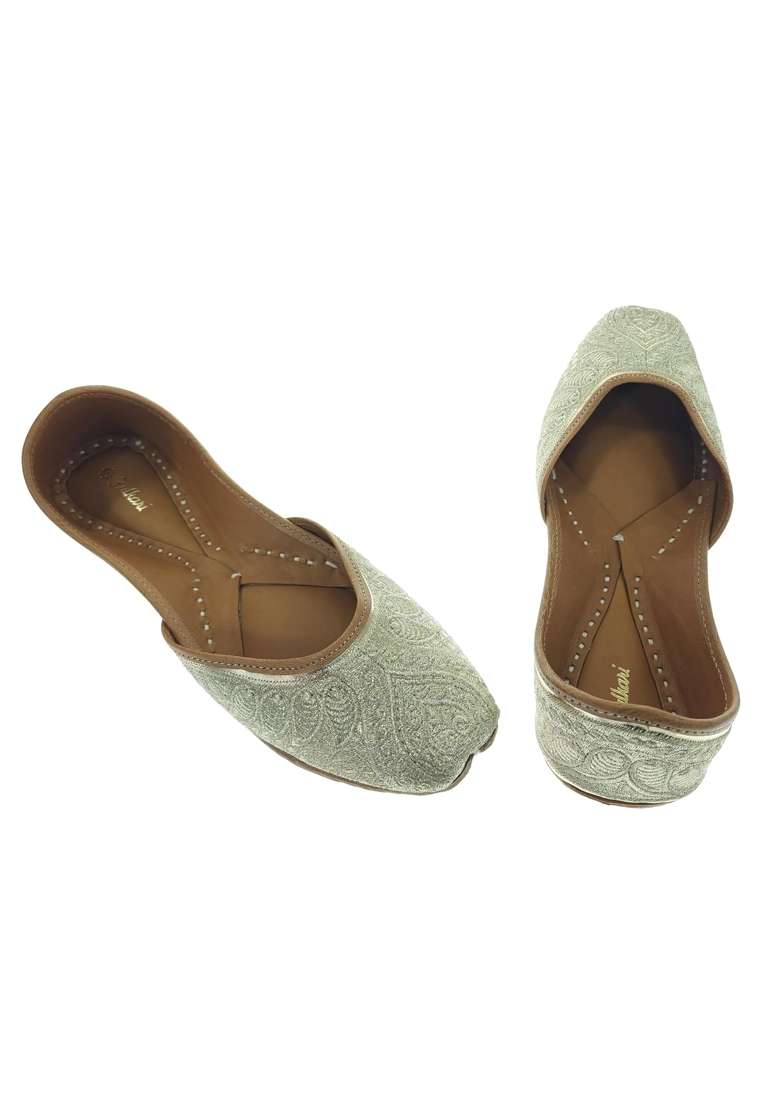 Fulkari Women Weigela Gold Genuine Soft Leather Embroidered Jutis - Indya