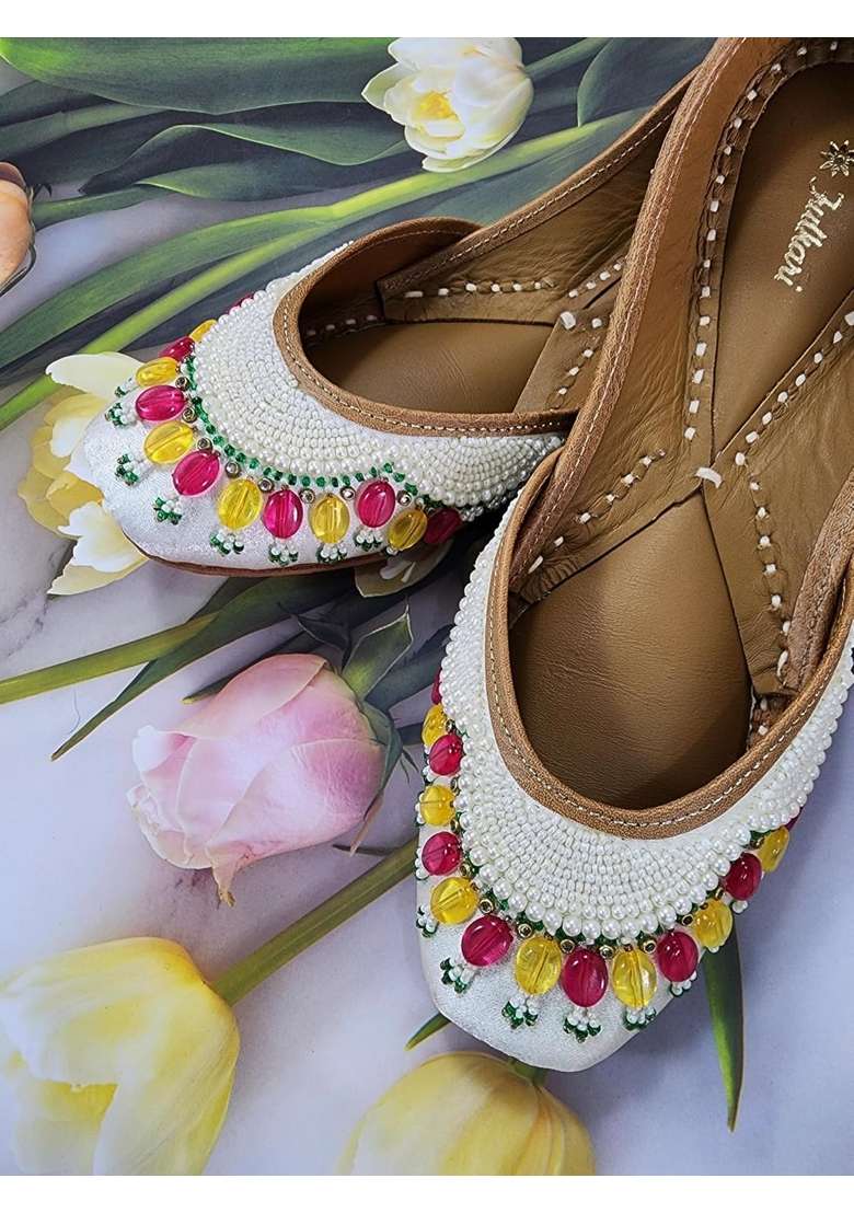 Fulkari Women Nelaam Multicolor Genuine Soft Leather Embroidered Jutis - Indya