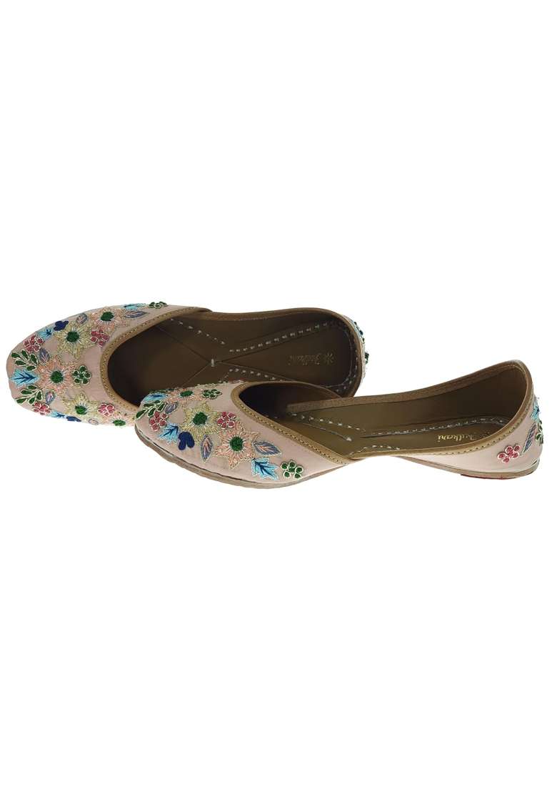 Fulkari Women Nicotiana Peach Gold Multi Genuine Soft Leather Embroidered Jutis - Indya