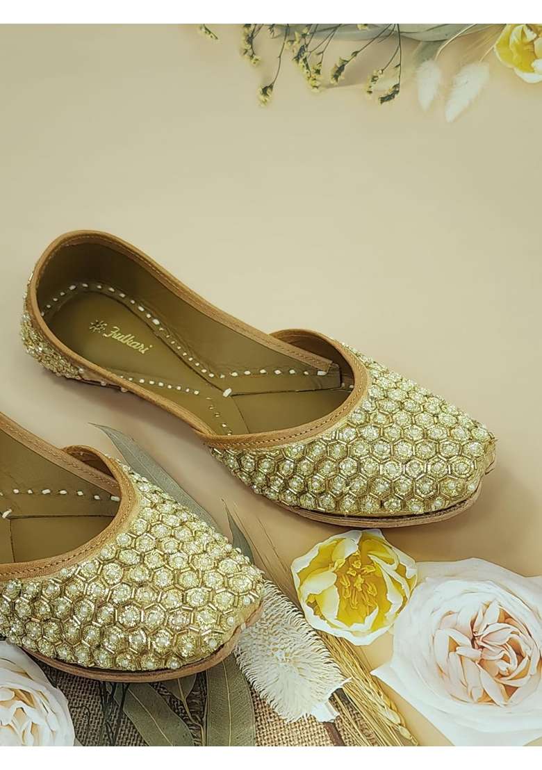 Fulkari Women Frisha Gold Genuine Soft Leather Embroidered Jutis - Indya