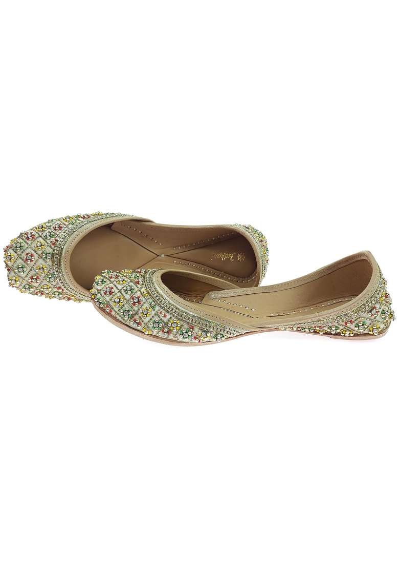 Fulkari Womens Yarrow Genuine Soft Leather Embroidered Jutis - Indya