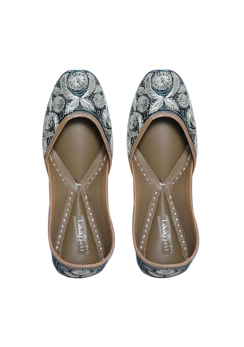 Laajwari Womens Handcrafted Punjabi Jutti Ethnic Mojari Flats - Indya