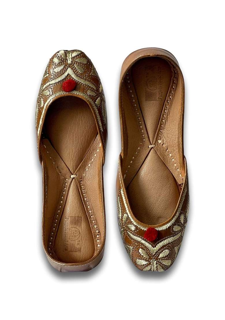 Punjabis Hand Art PHA Traditional Embroidered Floral Punjabi Juttis Brown Leather with Gold Thread Design - Indya