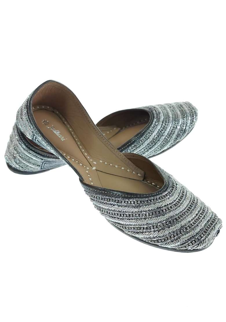 Fulkari Formal Shoes for Women Elegant and Comfortable Office Wear Stylish Leather Finish Cushioned Insole - Indya