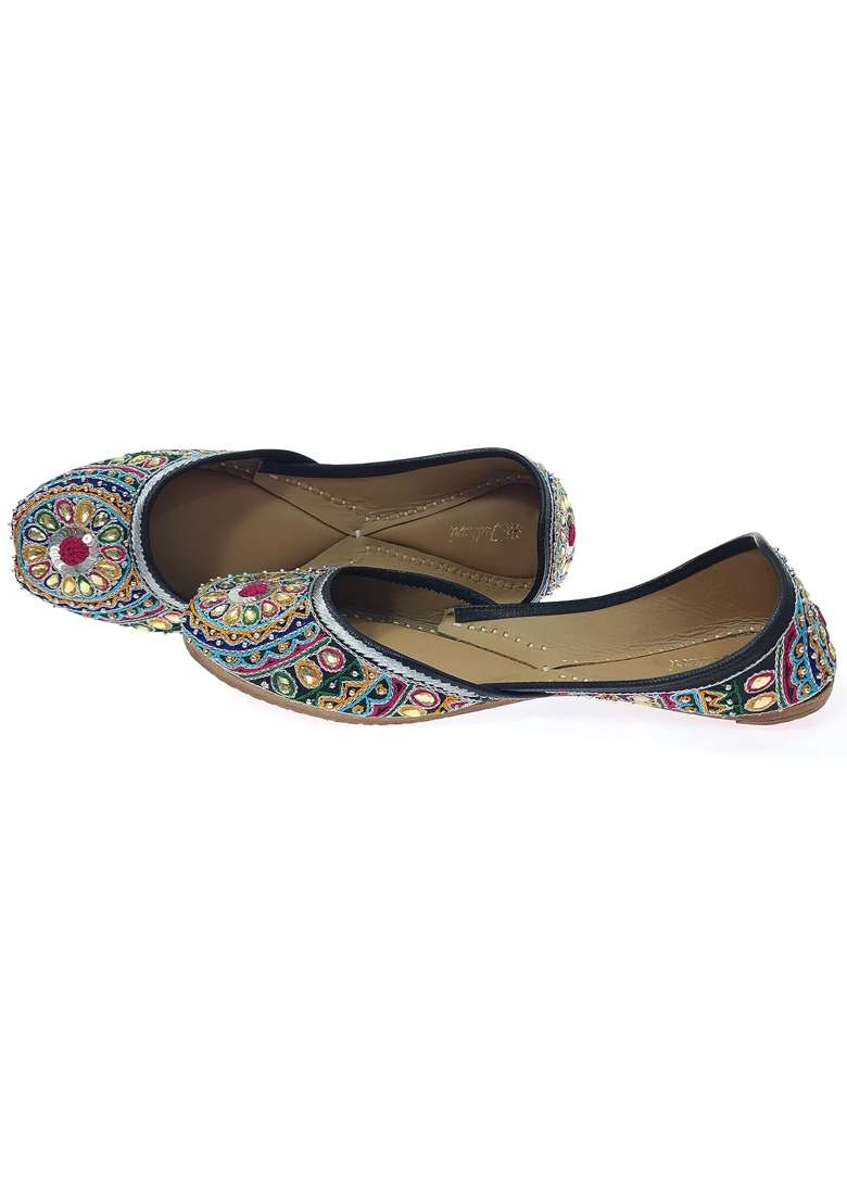 Fulkari Womens Wedelia Gold Formal Genuine Soft Leather Jutis - Indya