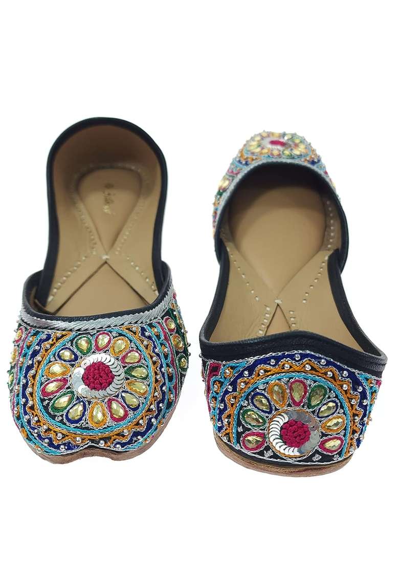 Fulkari Womens Wedelia Gold Formal Genuine Soft Leather Jutis - Indya