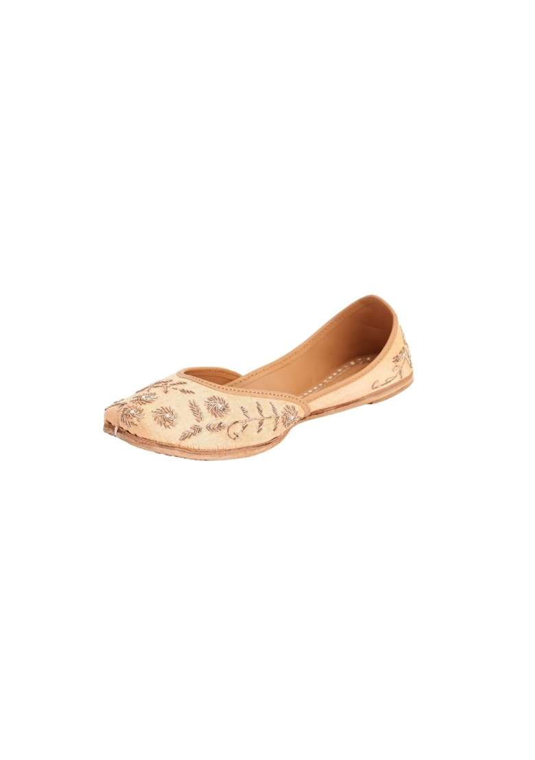 Niralii Traditional Punjabi Jutti for Women Pastel Petal Ethnic Handmade Indian Mojari - Indya