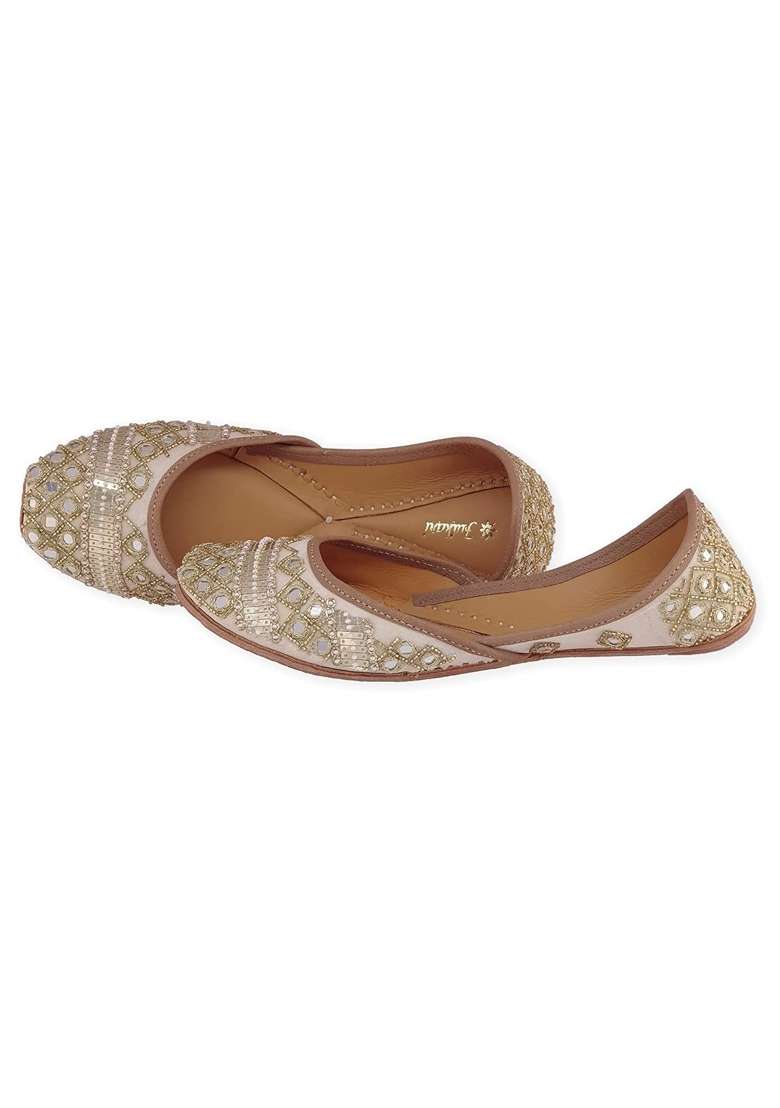Fulkari Womens Miraj Genuine Soft Leather Embroidered Jutis - Indya