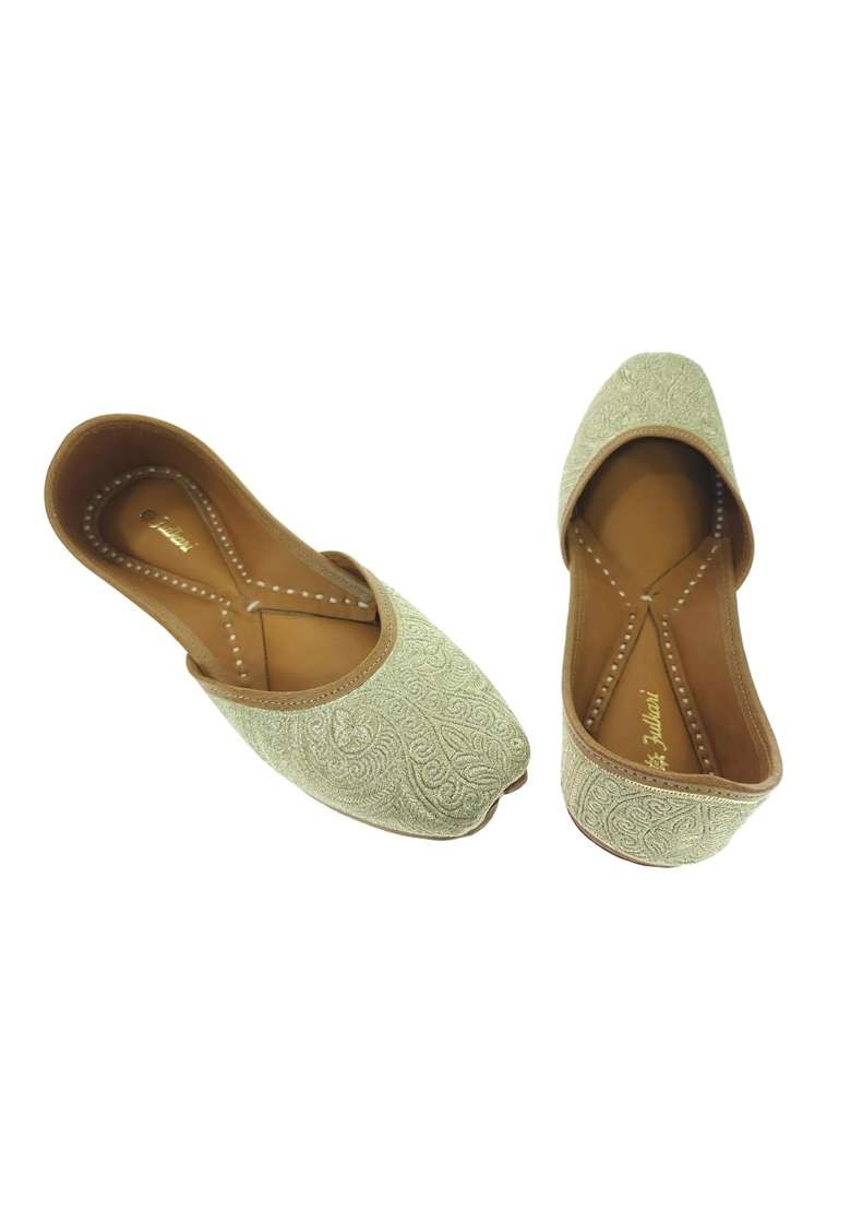 Fulkari Women Bellflower Gold Genuine Soft Leather Embroidered Jutis - Indya