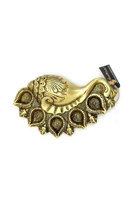 Two Moustaches 100 Percent Pure Brass Ethnic Shankh Design 5 Oil Wick Brass Diya Pack of 1