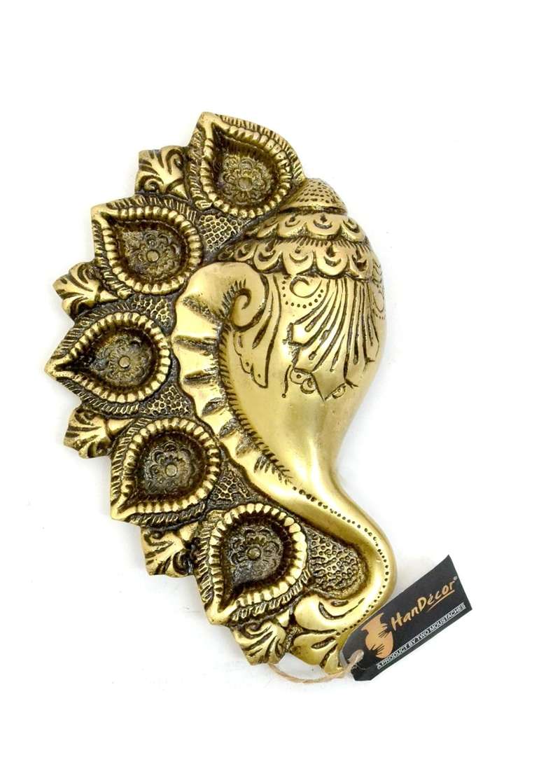 Two Moustaches 100 Percent Pure Brass Ethnic Shankh Design 5 Oil Wick Brass Diya Pack of 1 - Indya