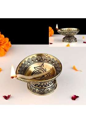 Indicast Religious Brass Diya for Puja 1 and Half Traditional Arti Deepak Deepam Oil Lamp for Worship