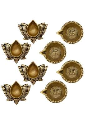 Divya Mantra Indian Diwali Oil Lamp Pooja Diya Brass Light Puja Decorations Mandir Decoration Items Set of 8