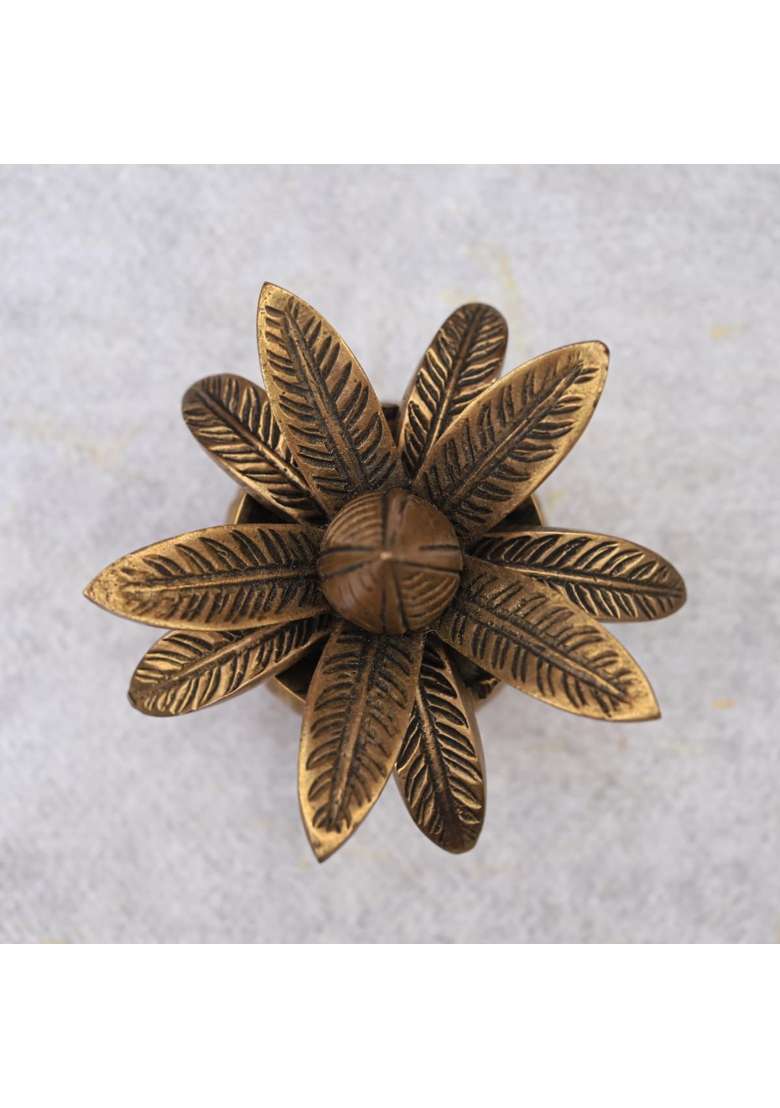The Advitya Gold Brass Managal Kalash for Pooja Decoration Items Puja Lota with Nariyal and Mango Leaves - Indya