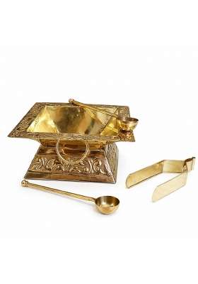 Pital Nagri Ecraft Gold Premium Brass Hawan Kund Set Havan Kund Stand Suchi Spoon Tong Chimta L X B X H