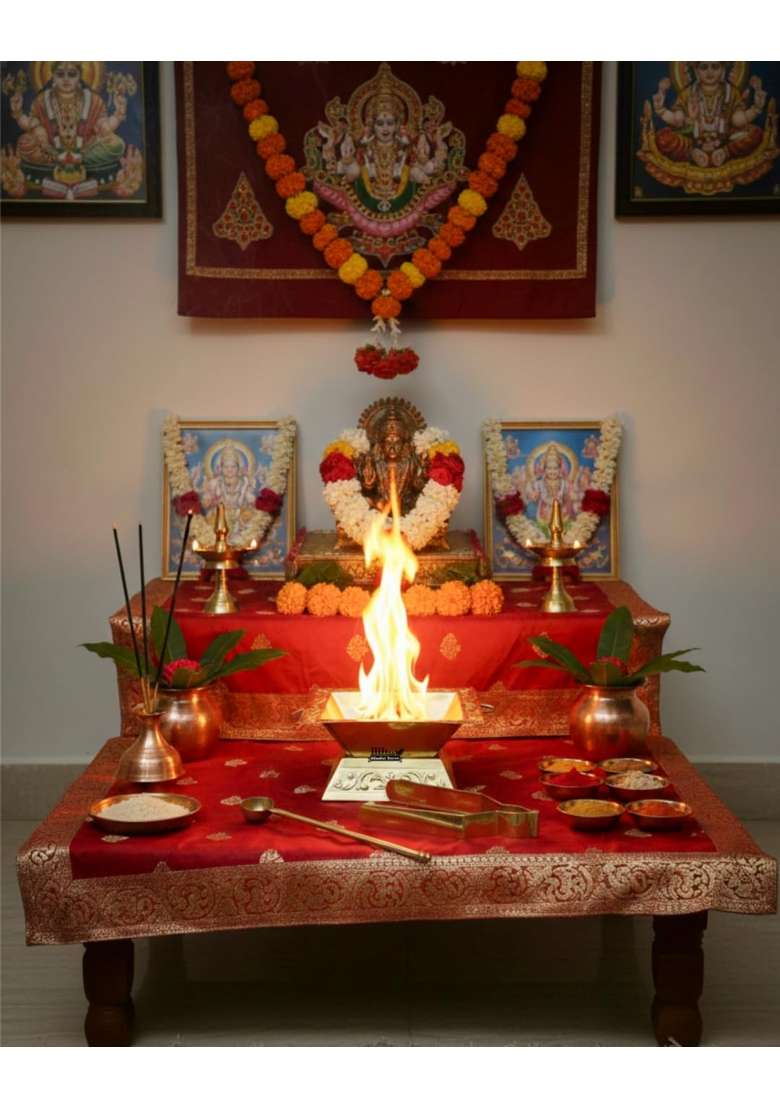 Blissful Decor Gold Premium Brass Hawan Kund Set Havan Kund Stand Suchi Spoon Tong Chimta L X B X H - Indya