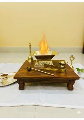 Shree HARI Home Decor Gold Premium Brass Hawan Kund Set Havan Kund Stand Suchi Spoon Tong Chimta L X B X H