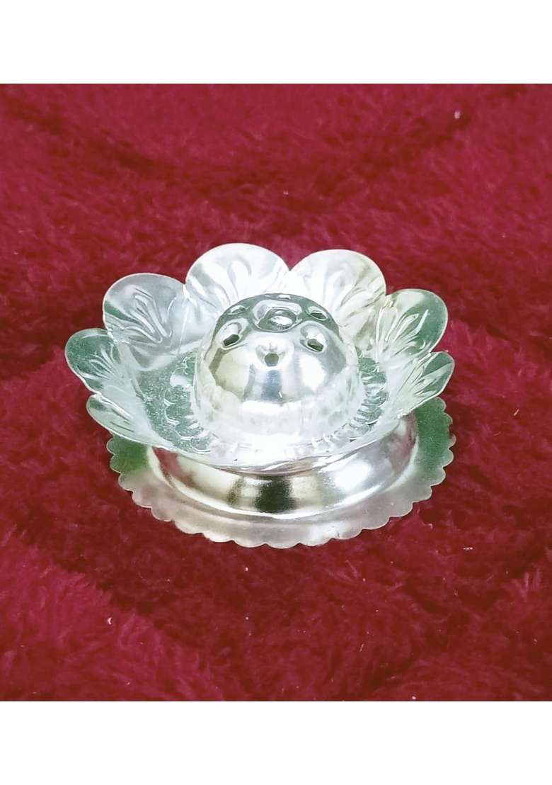 Arya Kitchen Silver Pooja Thali Set with Kalash and Diya Holders 8 Pieces 15 Point 24 CM 620 Grams - Indya