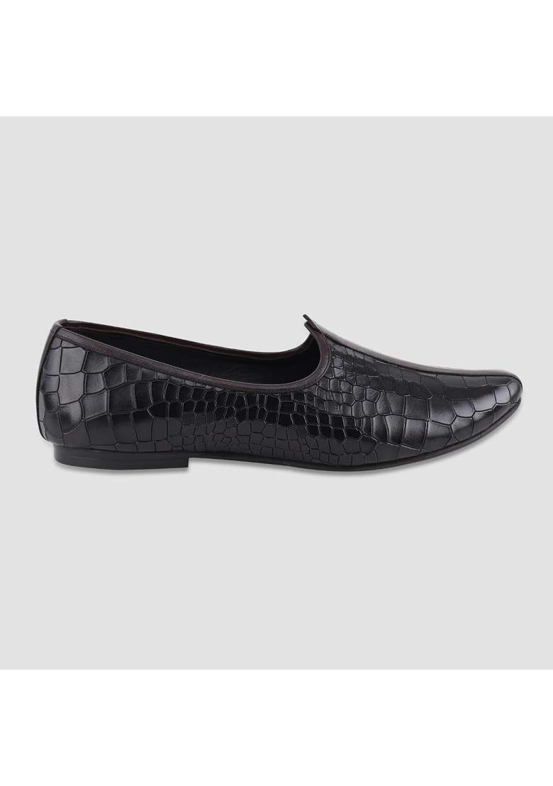 Ezok Brown Mens Genuine Leather Mojari Shoes Lightweight - Indya