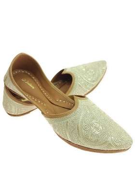 Fulkari Men Gold Embroidered Genuine Soft Leather Formal Jutis