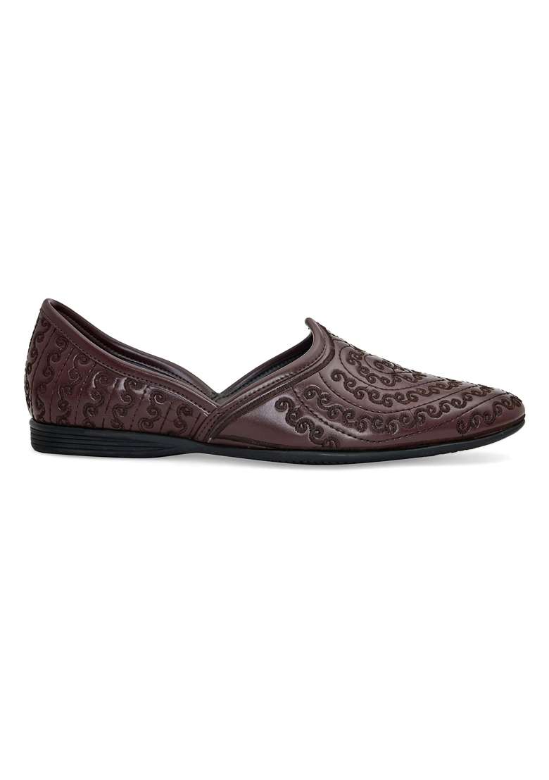 San Frissco Men Faux Leather Atlantis Cherry Mojaris - Indya