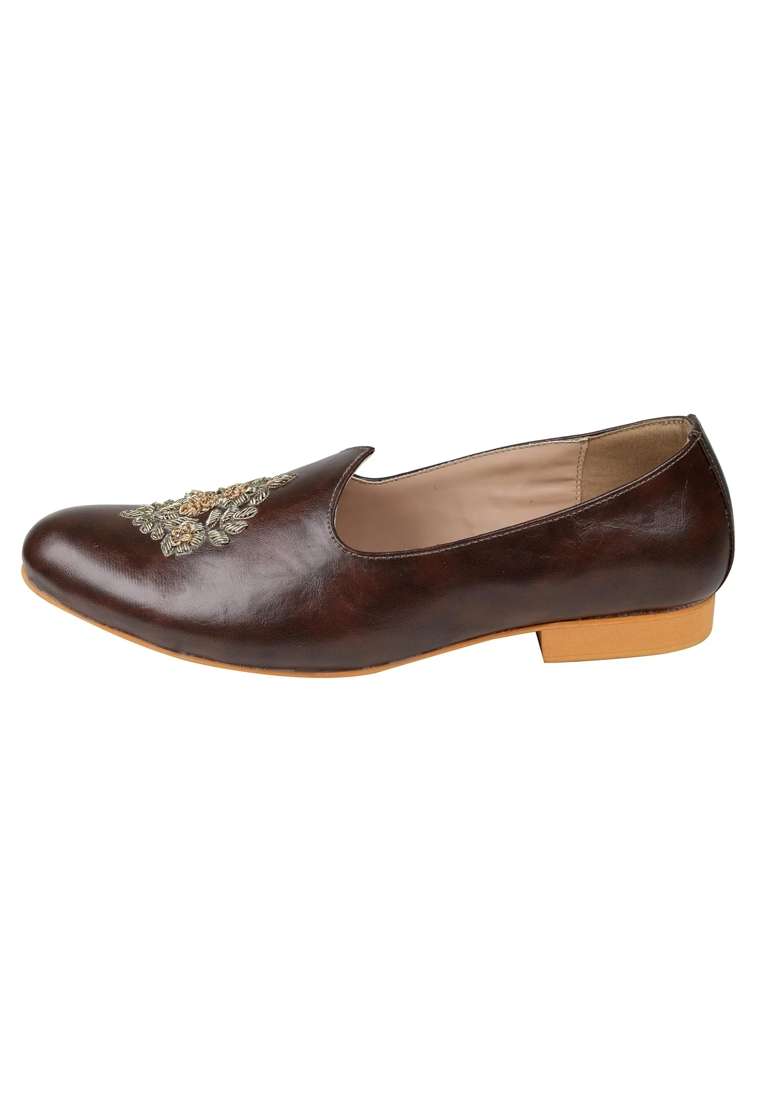 Tanny Shoes Mens Faux Leather Ethnic Shoes with Zari Embroidered Floral Design Brown Ethnic Shoe Juti - Indya