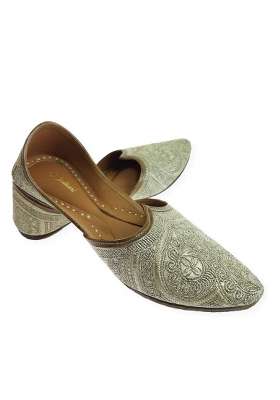 Fulkari Men Gold Embroidered Genuine Soft Leather Formal Jutis
