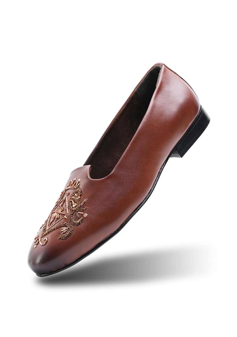 Monkstory Mens Classic Embroidered Mojari Shoes Brown - Indya