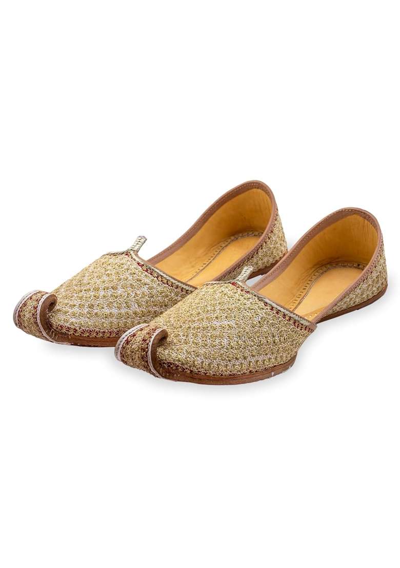 Korakari Golden Mens Traditional Leather Punjabi Jutti Comfortable Mojari for Men - Indya