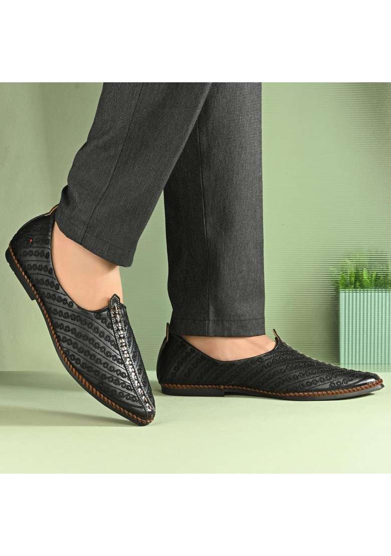 Westport Black Men Faux Leather Ethnic Jutti M - Indya