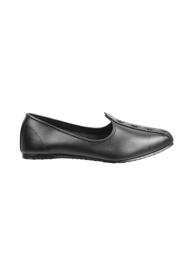 Metro Black Mens Leather Jutis - Indya
