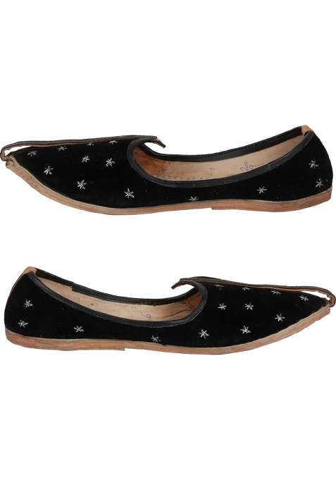 Black Mens Rajasthani Jutti Ethnic Footwear