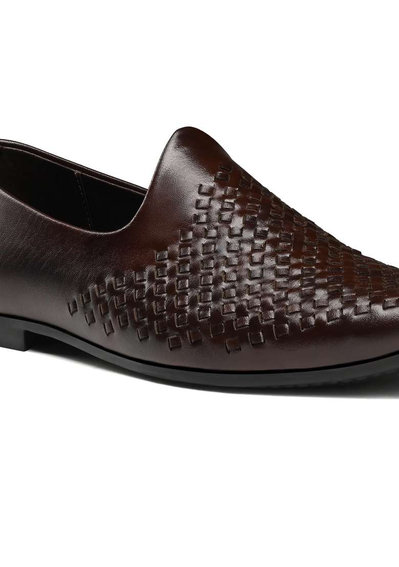 Louis Stitch Mens Brunette Brown Ethnic Weaved Textured Slip on Mojaris - Indya
