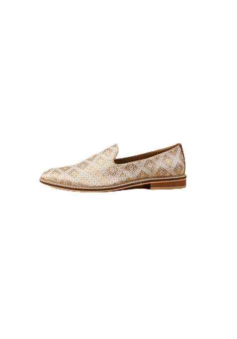 Tasva Gold Brocade Mojari Size 7