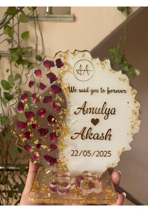 Custom Ivory Shyama Craft Fully Handmade and Customizable Tray Made with Real Dried Flowers Resin Set of 2