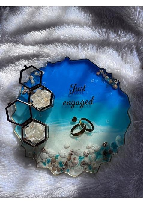 Shyama Craft Blue 10 Inch Customizable Sea Shell Resin Engagement Platter with 2 Vintage Ring Boxes