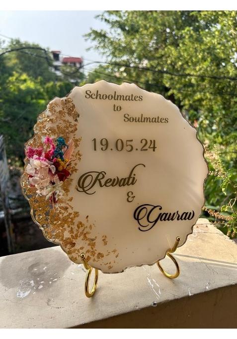 Shyama Craft Beige Customizable Resin Engagement Ring Platter with Metal Stand