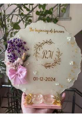 Shyama Craft Resin Engagement Ring Platter with 2 Ring Holder and Resin Stand