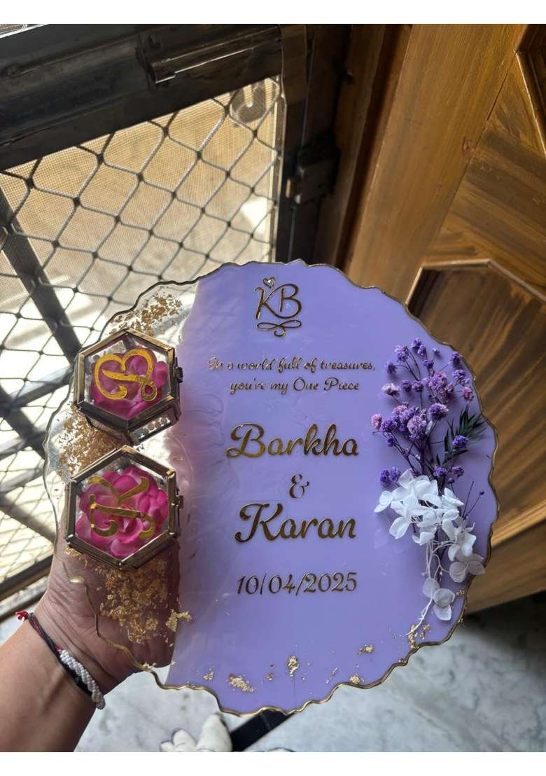 Shyama Craft Lavender 10 Inch Resin Engagement Ring Platter with Vintage Ring Box - Indya