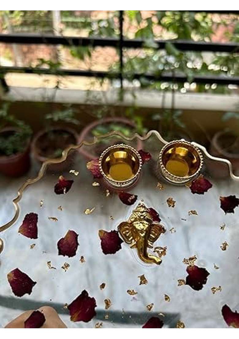 Resin Pooja Thali with Rose Petals and Golden Flakes Ring Platter for Engagement and Rakhi Transparent - Indya