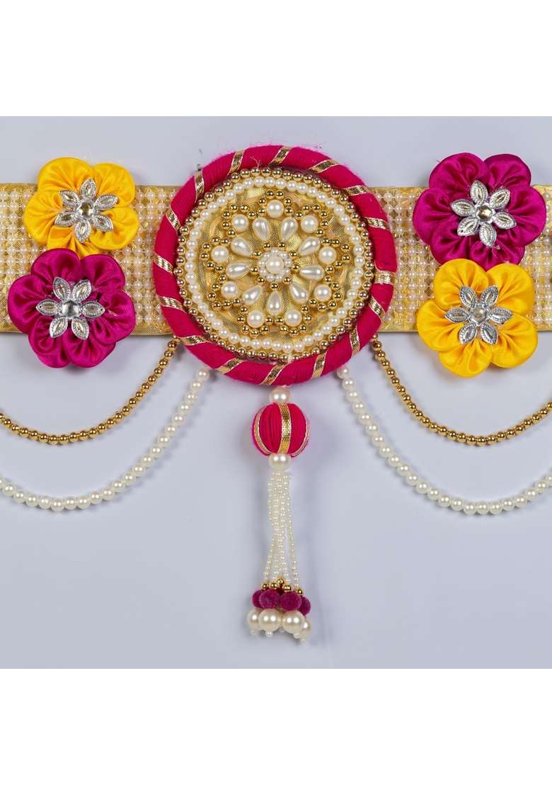 ART by Chaitasi Handmade Stylish Toran for Door Latest Entrance Door Thoranam for Home Decor Diwali Bandarwal - Indya