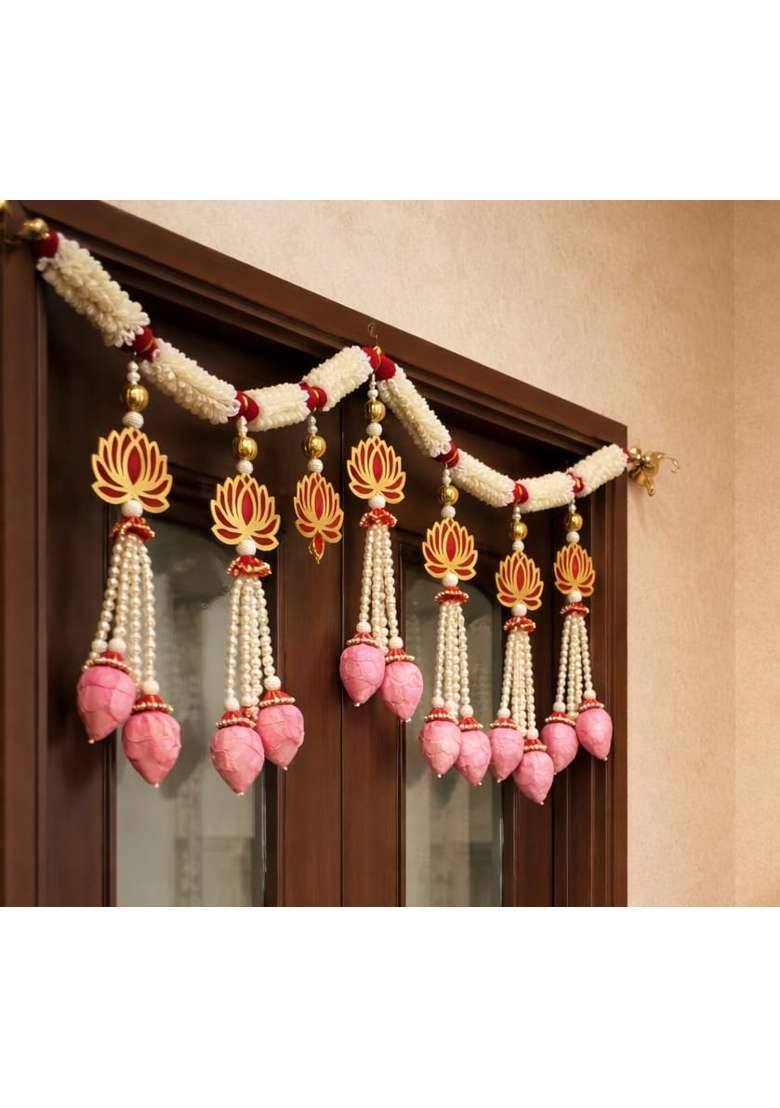 Sellplus Handcrafted Artificial Flower Decorative Bandhanwar Pack of 1 - Indya