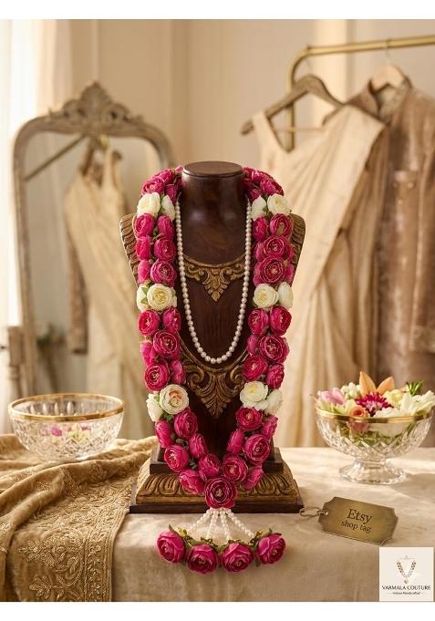 Elegant Handmade Indian Wedding Varmala for Bride and Groom 65 CM