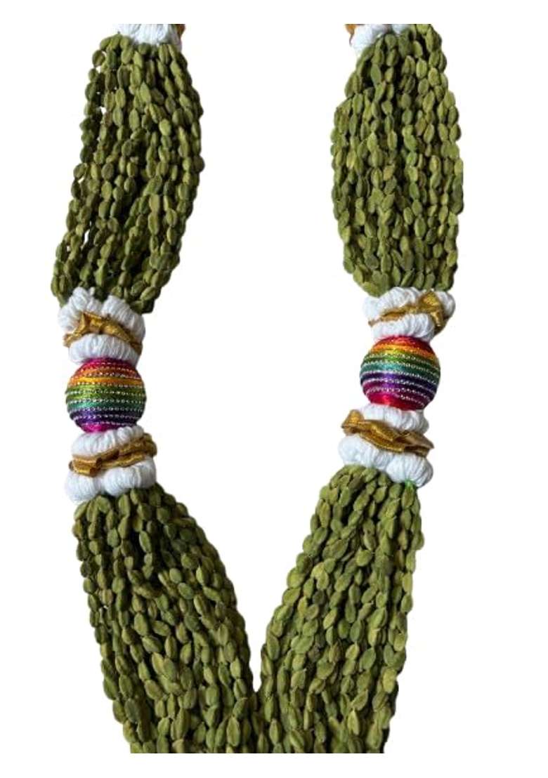 Elaichi Mala Elakkai Malai Elakulu Mala Cardamom Garland Sara Mala 2 and Half Feet Pack of 1 - Indya